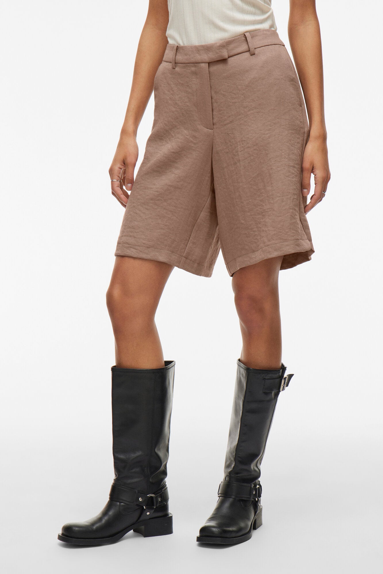 Viflea Tailored shorts - Mountain Trail